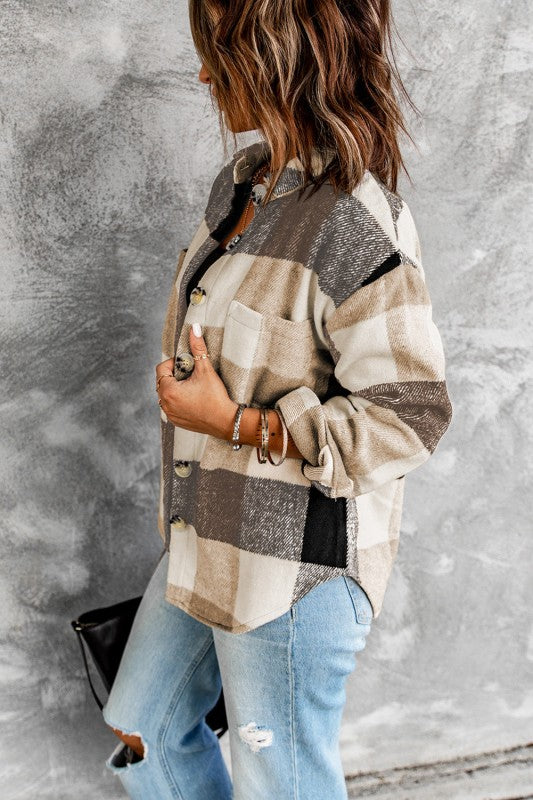 Women’s Plus Checkered Plaid Button-Up Pocketed Shacket | Zarnesh