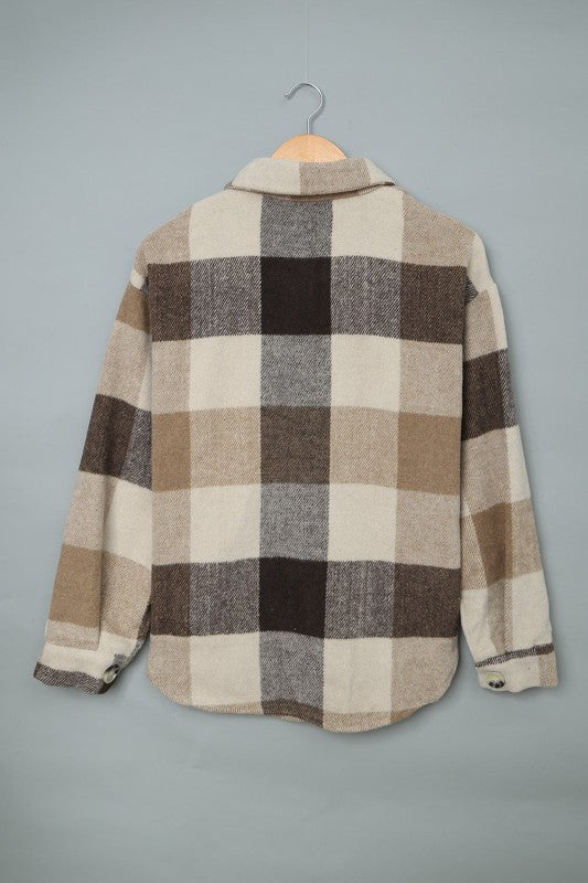Women’s Plus Checkered Plaid Button-Up Pocketed Shacket | Zarnesh
