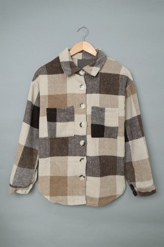 Women’s Plus Checkered Plaid Button-Up Pocketed Shacket | Zarnesh