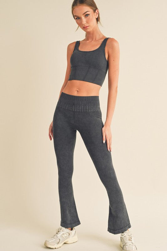 Women Stone Washed Ribbed Matching Yoga Set | Zarnesh