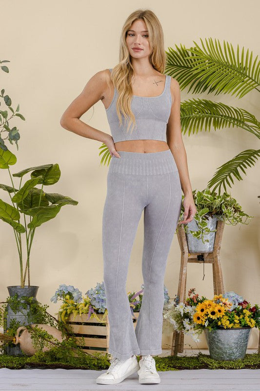Women Stone Washed Ribbed Matching Yoga Set | Zarnesh