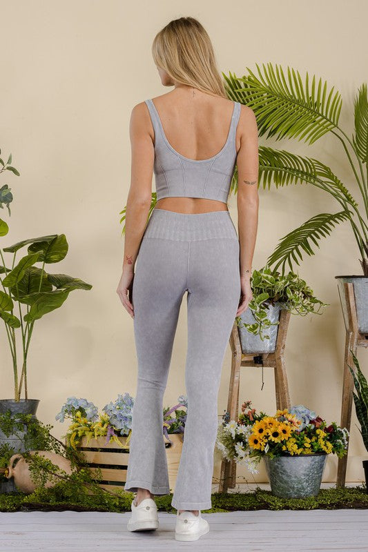 Women Stone Washed Ribbed Matching Yoga Set | Zarnesh
