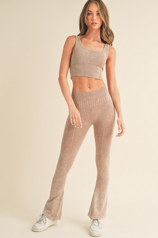 Women Stone Washed Ribbed Matching Yoga Set | Zarnesh