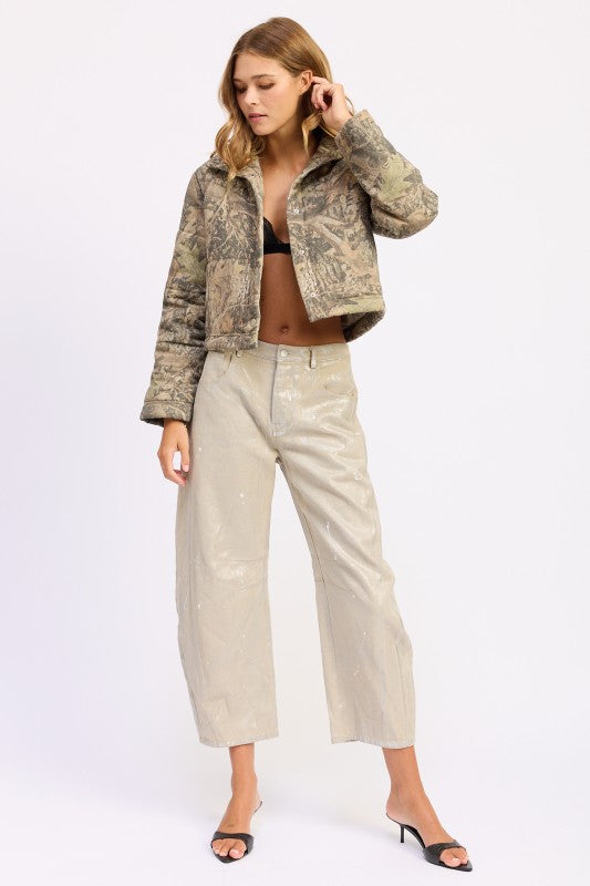 Women’s Woodland Camo Print Puffer Cropped Jacket | Zarnesh