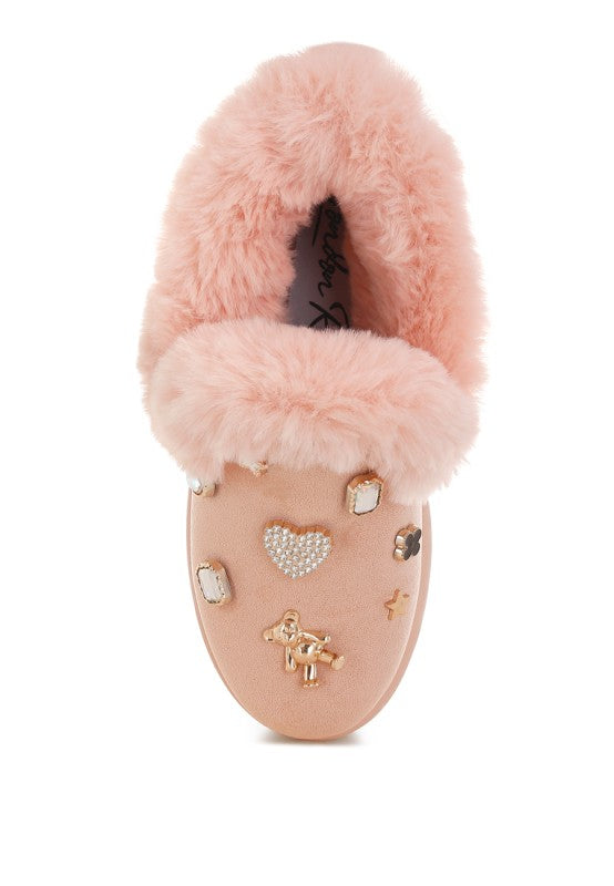 Women’s Zeta Charm Faux Fur Embellished Slip On Snow Boots | Zarnesh
