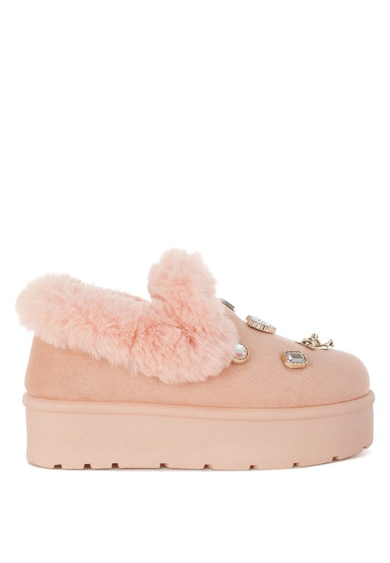 Women’s Zeta Charm Faux Fur Embellished Slip On Snow Boots | Zarnesh