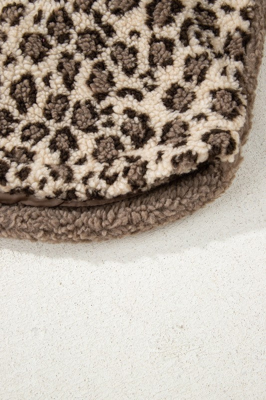 Women’s Leopard Fleece Sherpa Flap Pocket Buttoned Jacket | Zarnesh