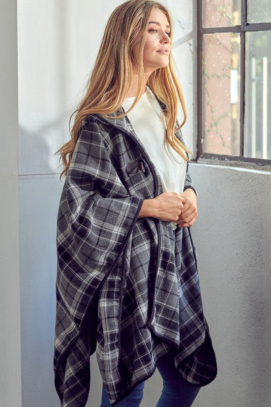 Women Toggle Close Plaid Poncho | Zarnesh