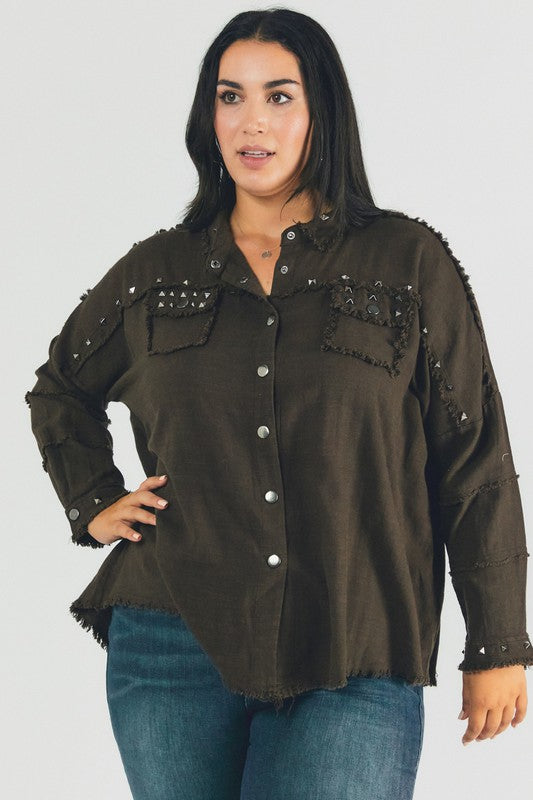 Women’s Plus Distressed Hem Button Down Oversize Shirt | Zarnesh