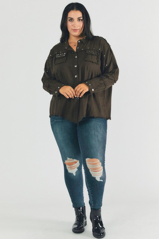 Women’s Plus Distressed Hem Button Down Oversize Shirt | Zarnesh