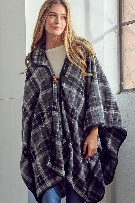 Women Toggle Close Plaid Poncho | Zarnesh