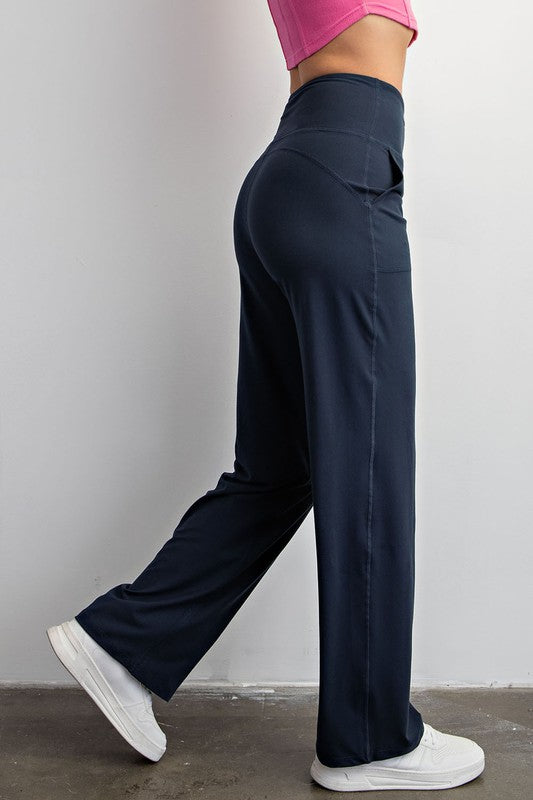 Women's Butter Straight Leg Pants| Zarnesh