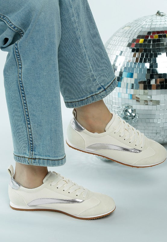 Women Moomba Paneling Round Toe Lace Up Sneakers | Zarnesh