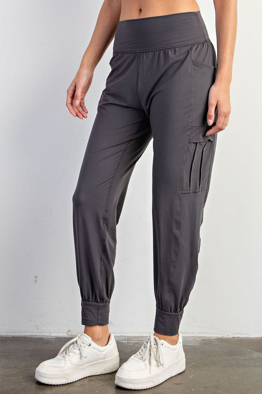 Women Butter Jogger With Side Pockets | Zarnesh