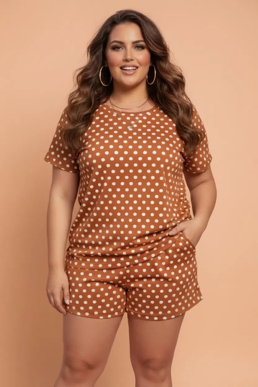Plus Size Polka Dot Tee & Shorts Set | Zarnesh