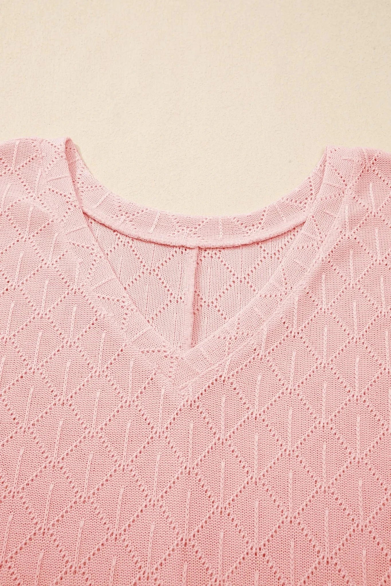 Plus Size V-Neck Pointelle Rhombus Loose Top | Zarnesh