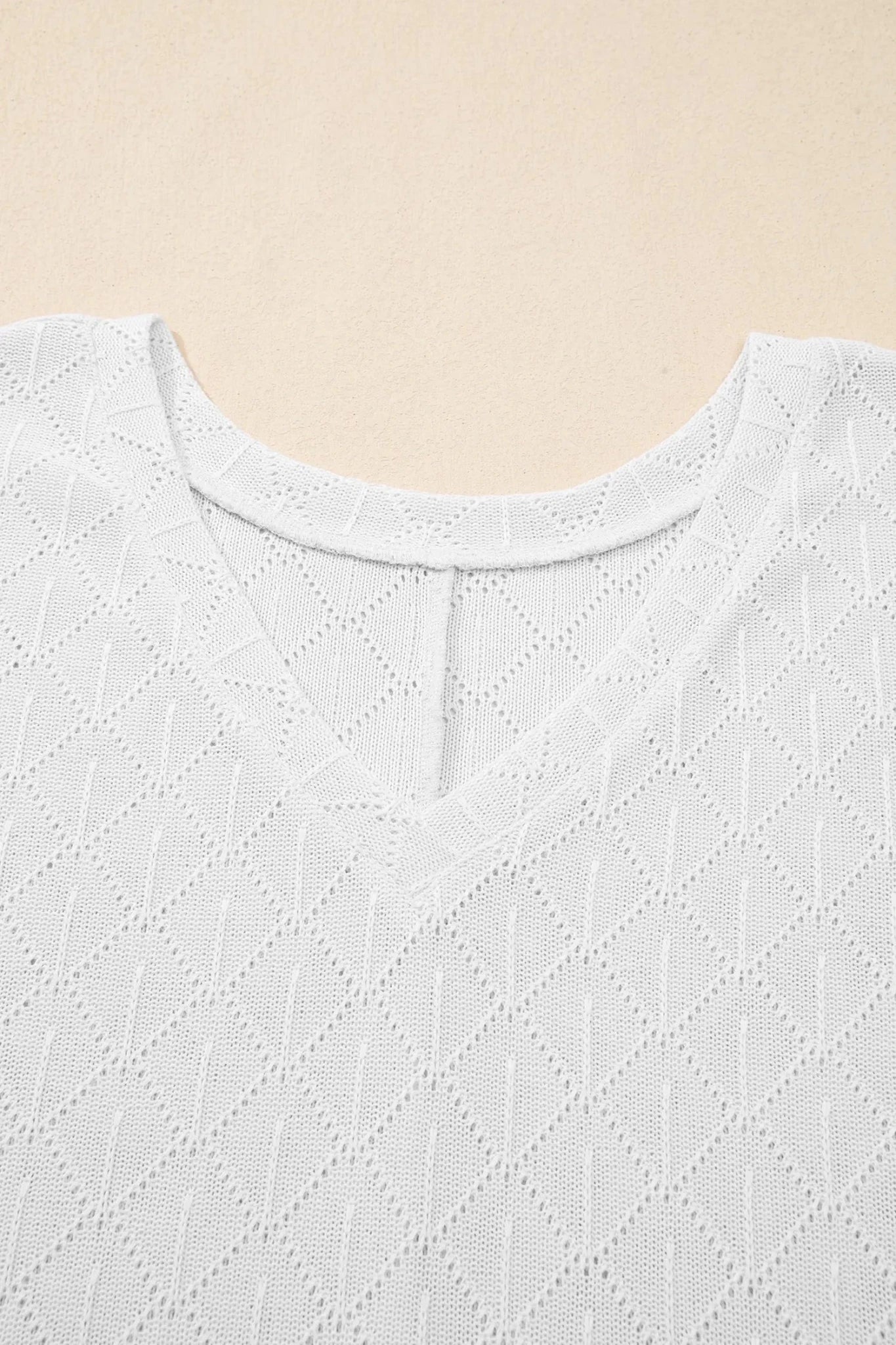 Plus Size V-Neck Pointelle Rhombus Loose Top | Zarnesh