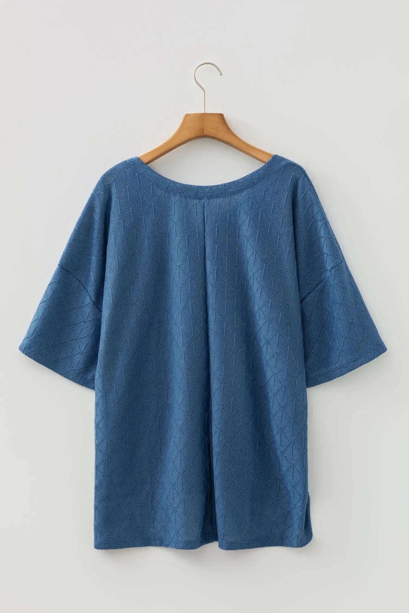 Plus Size V-Neck Pointelle Rhombus Loose Top | Zarnesh