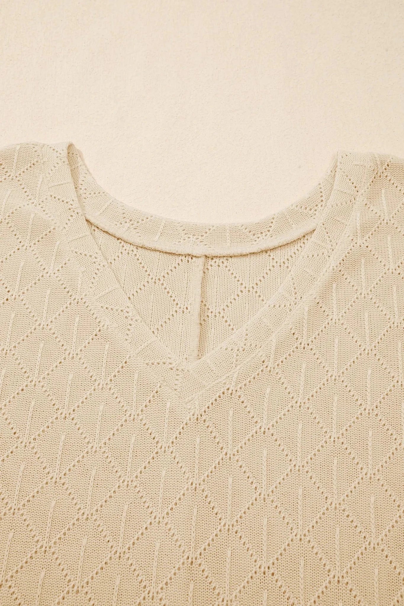 Plus Size V-Neck Pointelle Rhombus Loose Top | Zarnesh
