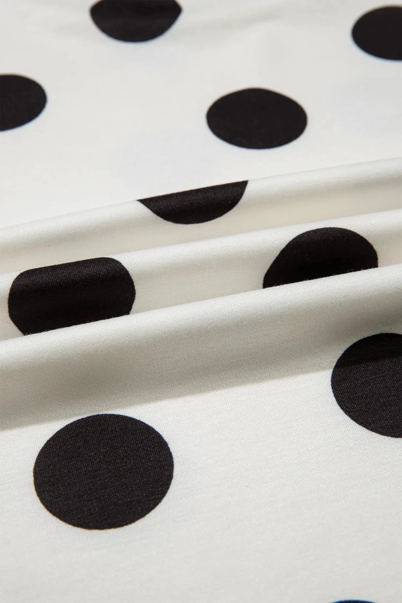 Polka Dot 2-Piece Tee & Drawstring Shorts Set | Zarnesh