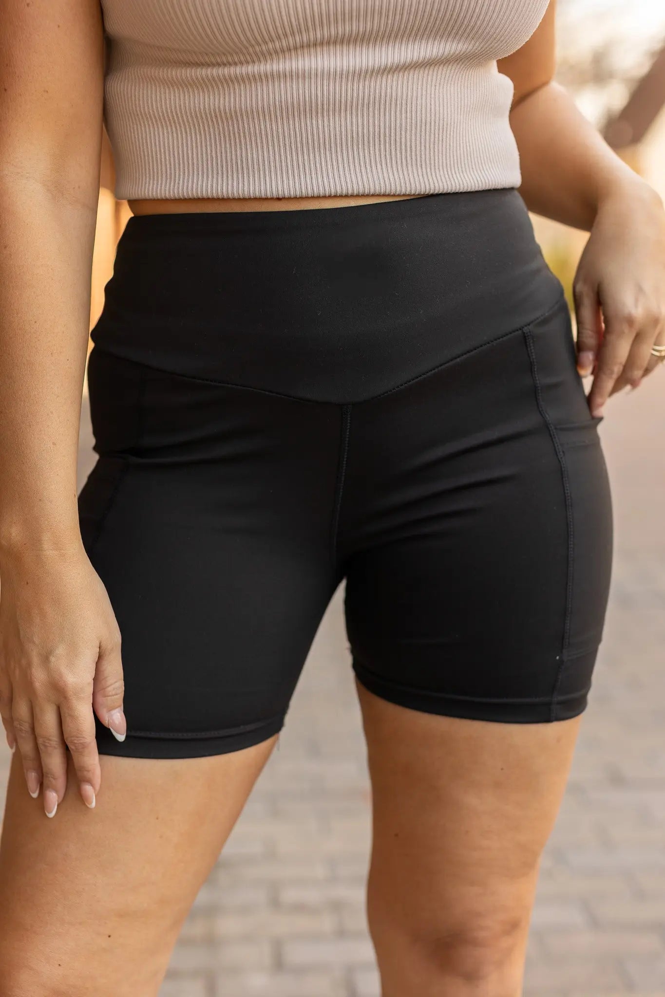 Tummy Control Biker Shorts with Pockets | Zarnesh