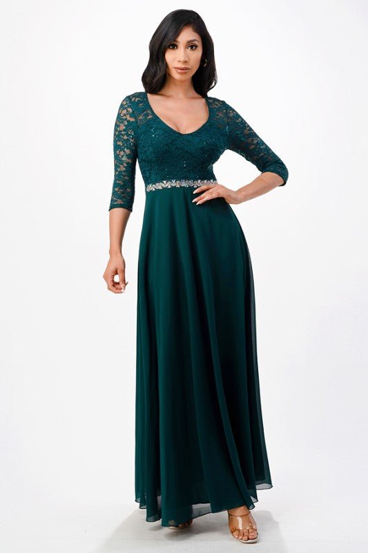 Women's Plus Lace Half Sleeve Gown V-Neck A-Line Maxi Dress | Zarnesh