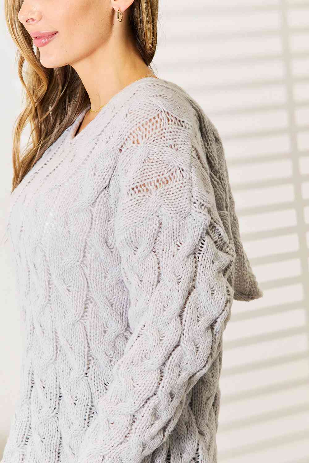 Women Woven Right Cable-Knit Light Grey Hooded Sweater | Zarnesh