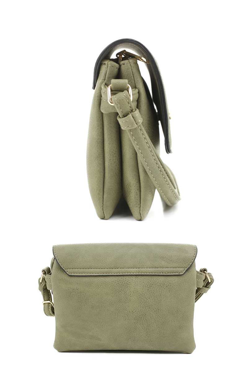 Elevate Your Everyday Look with our Smooth Colored Crossbody Bag – Effortless Style in Every Detail