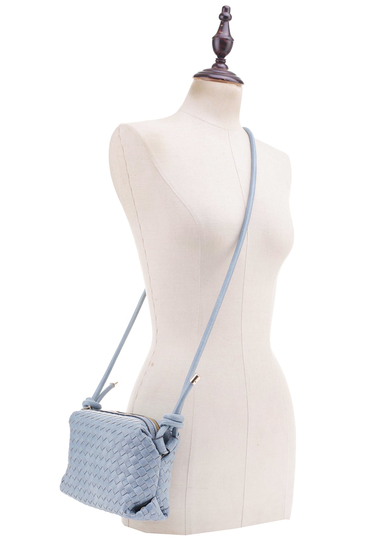 Elevate Your Look with our Braid Texture Zipper Crossbody Bag – Stylish and Versatile Fashion Accessory