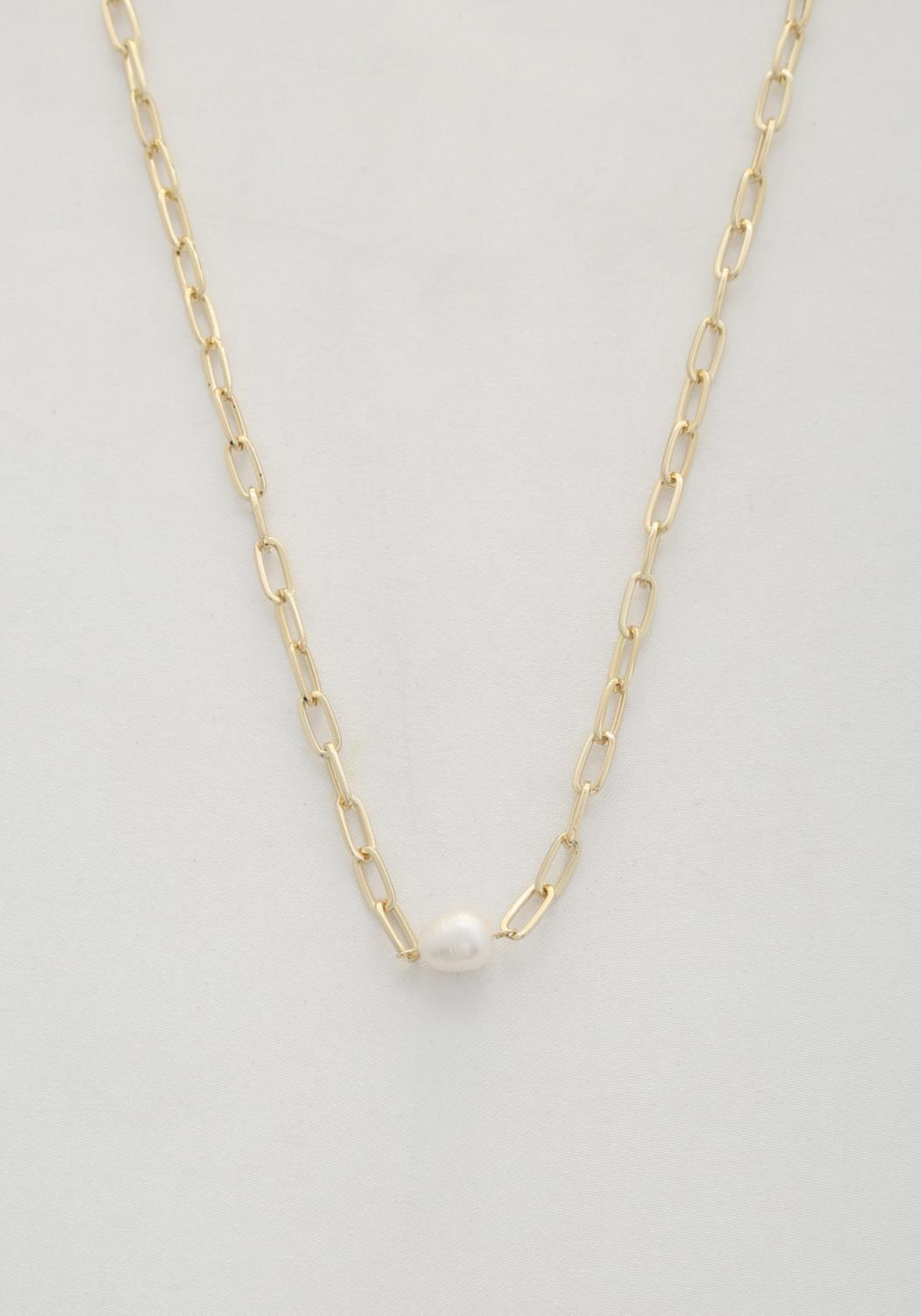 Timeless Elegance: Pearl Bead Oval Link Necklace