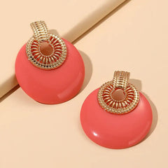 Timeless Elegance: Round Metal Post Earring