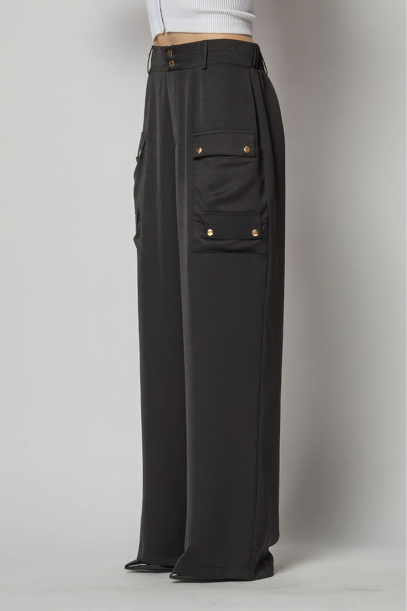 Satin Cargo Pocket Wide Leg Pants | Zarnesh